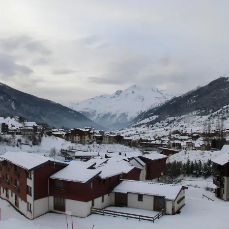 3 Personnes Avec Balcon à Val Cenis Le Haut, Proche Pistes Et Commerces - Fr-1-508-182 Appartement Lanslevillard